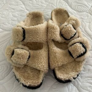Birkenstock Arizona Teddy Shearling Sandals  Size 40 worn twice